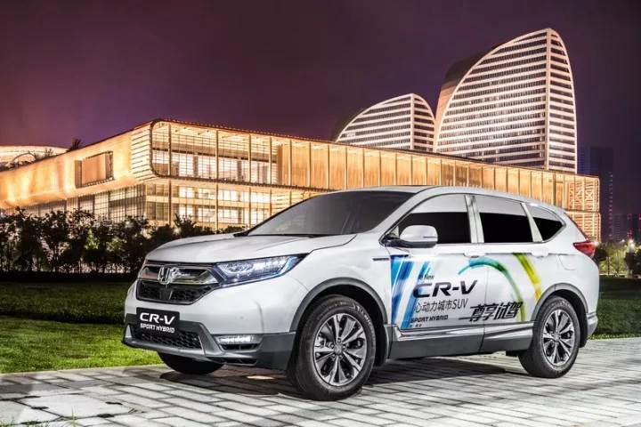 春風又綠江南岸，看景良伴還是當屬CR-V 銳?混動